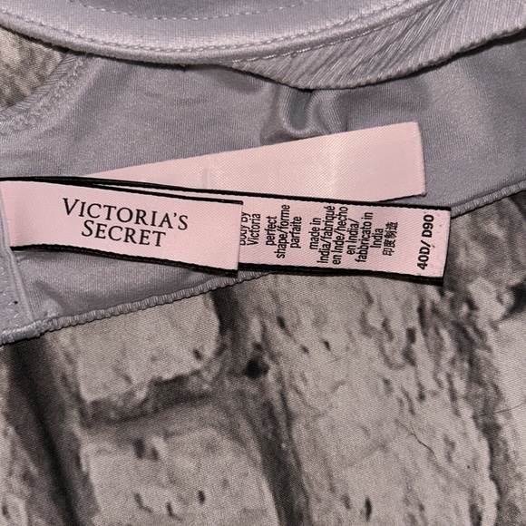 Victoria secret body by Victoria 40D LOT (3) - Picture 5 of 7